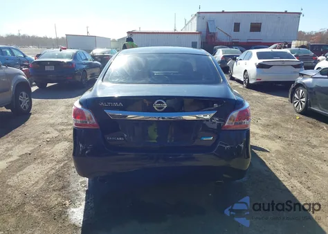 2013 Nissan Altima 2.5 S z USA, uszkodzony, nr VIN 1N4AL3AP2DC123110